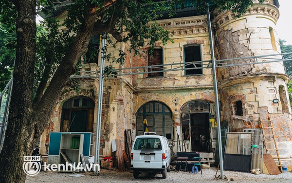 Ảnh, clip: Biệt thự Pháp cổ rộng 1.000m2 bỏ hoang trên "khu đất kim cương" của Hà Nội giờ ra sao?
