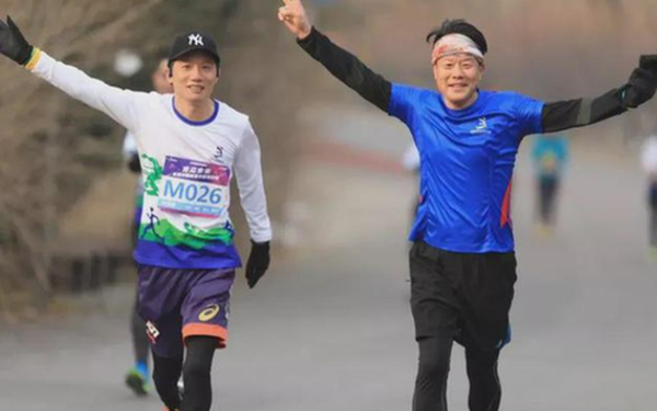 Sau 45 tuổi: Có 2 môn thể thao tổn hại đến sức khỏe của khớp gối bạn nên tránh!