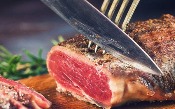 Ăn bao nhiêu thịt đỏ mỗi ngày thì không gây hại? Sự thật về loại thực phẩm gây tranh cãi bậc nhất thế giới