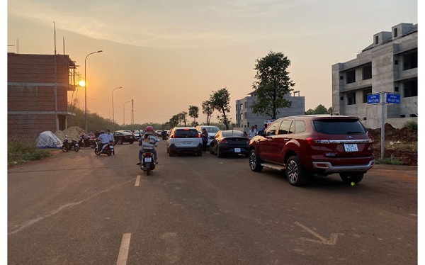 Nhiều địa phương xảy ra "sốt đất" từ đầu năm đến nay. Ảnh: Lê Xuân Nhiều địa phương xảy ra "sốt đất" từ đầu năm đến nay. Ảnh: Lê Xuân