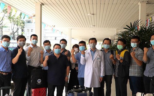 Bác sĩ Chợ Rẫy khẩn cấp đi Kiên Giang hỗ trợ xây dựng bệnh viện dã chiến chống COVID-19