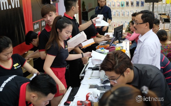 Thế Giới Di Động, FPT Shop mơ kênh bán hàng số lượng lớn