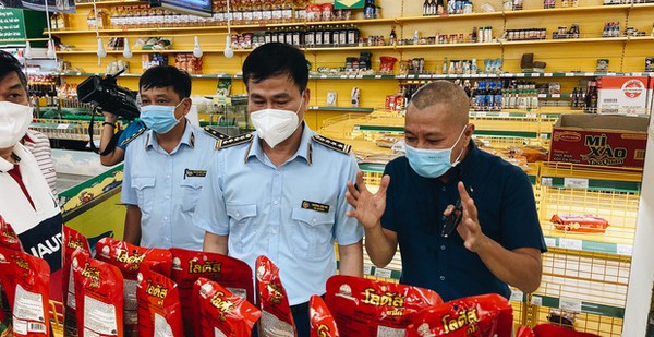 Tổng giám đốc Bách Hóa Xanh nói gì về việc tăng giá bán trong dịch COVID-19? - Vimarsana News