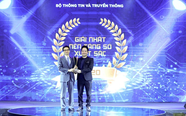 Phó Thủ tướng Vũ Đức Đam trao các giải Nhất, Nhì, Ba hạng mục Nền tảng số xuất sắc Phó Thủ tướng Vũ Đức Đam trao các giải Nhất, Nhì, Ba hạng mục Nền tảng số xuất sắc