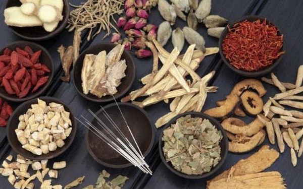 Bộ Y tế giải thích lý do thu hồi công văn công bố thuốc y học cổ truyền để phòng và điều trị Covid-19
