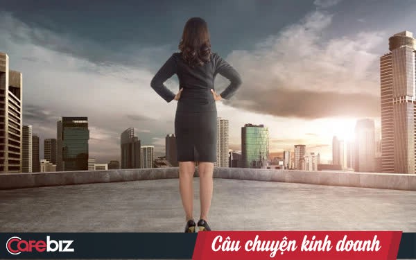 Lộ diện người vợ tào khang kín tiếng phía sau tỷ phú Hồ Hùng Anh: Sở hữu khối tài sản hơn 10.000 tỷ đồng, là 1 trong 3 vị phu nhân giàu nhất sàn chứng khoán