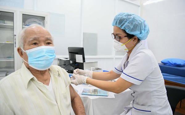 Người mắc bệnh phổi tắc nghẽn mãn tính có được tiêm vắc xin phòng Covid- 19? (Ảnh minh họa) Người mắc bệnh phổi tắc nghẽn mãn tính có được tiêm vắc xin phòng Covid- 19? (Ảnh minh họa)