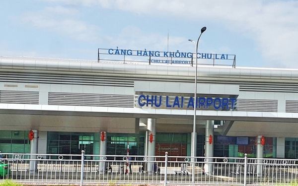 Máy bay hạ cánh lao ra ngoài đường băng sân bay Chu Lai hơn 60m