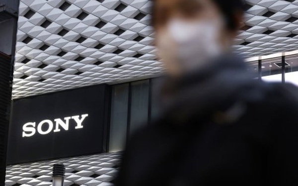 Chuyện gì đang xảy ra với Sony: Cổ phiếu giảm mạnh nhất 13 năm, vốn hoá bốc hơi 20 tỷ USD trong 1 ngày