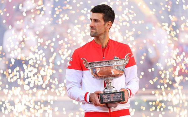 Tay vợt triệu phú Novak Djokovic đầu tư vào công ty sản xuất thuốc chữa Covid-19