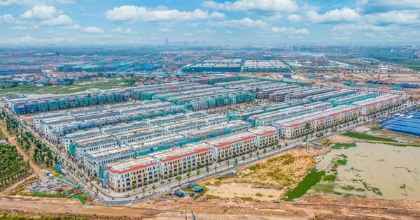 Nhà ở thấp tầng tại Vinhomes Ocean Park 2 - The Empire
