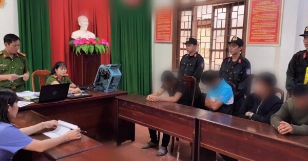 Đây là đường dây cá độ bóng đá qua mạng lớn nhất từ trước đến nay ở Đắk Nông Đây là đường dây cá độ bóng đá qua mạng lớn nhất từ trước đến nay ở Đắk Nông