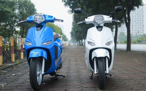 Ngắm VinFast Vento "bằng da bằng thịt" vừa ra mắt: Ngập công nghệ, sạc đầy  đi 110km