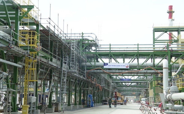 1 góc dự án Tổ hợp Hóa dầu Miền Nam vào tháng 9/2021. Ảnh: Báo Bà Rịa - Vũng Tàu 1 góc dự án Tổ hợp Hóa dầu Miền Nam vào tháng 9/2021. Ảnh: Báo Bà Rịa - Vũng Tàu