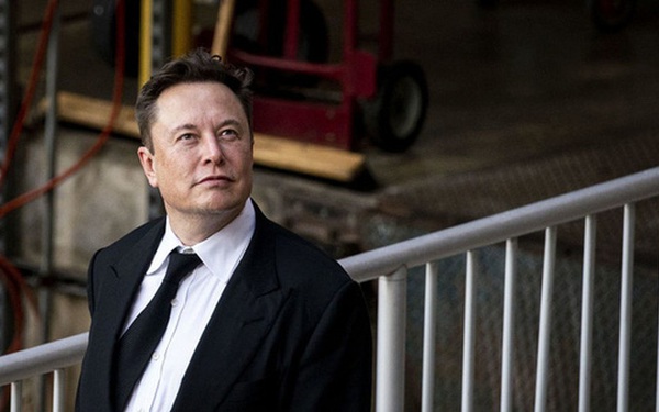 Just declared “homeless”, Elon Musk sold 7 villas and “pocketed” nearly 130 million dollars