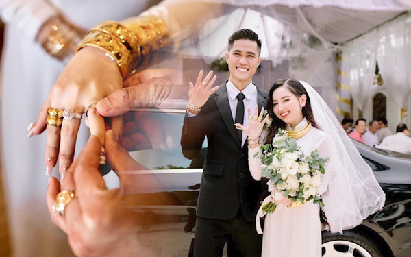 Before the shocking wedding, 10 billion brides in Soc Trang held an engagement ceremony filled with gold and diamonds