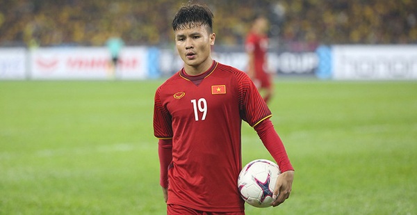The Chinese newspaper “invited” Quang Hai to the Super League, drawing a vision of a million dollar salary