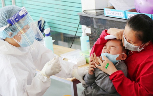 F0 children increased, parents panicked and rushed to take their children to the hospital, the infectious disease specialist pointed out what to avoid