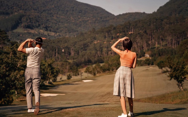 Golf course is gradually becoming a dating place for famous couples, it is rumored that it is very safe for privacy, why is that?
