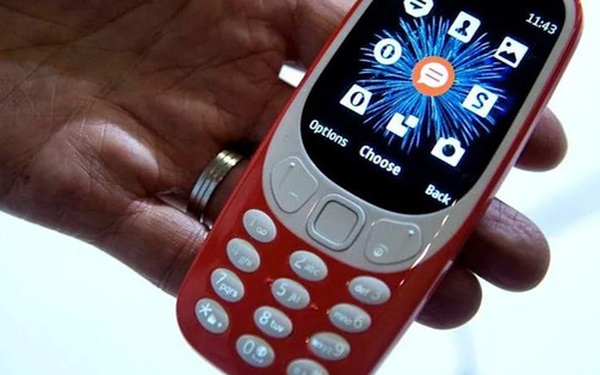 The ‘brick’ phone is reviving