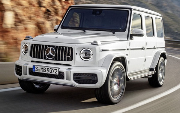 What does the Mercedes-AMG G63 have that all ladies and giants are passionate about?