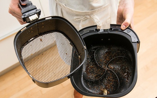 Tips to clean the fryer without oil very quickly, without harming the pot, every housewife should know