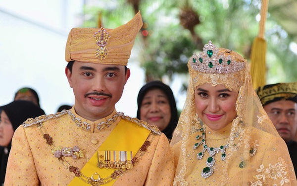 The golden wedding in the 1788-room palace of the Prince of Brunei and the unexpected life of a commoner after 7 years of entering the Royal door!