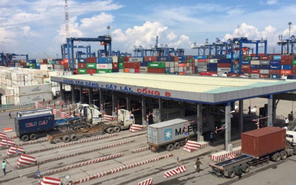 Ho Chi Minh City collected more than 55 billion VND in port infrastructure fees after nearly 10 days