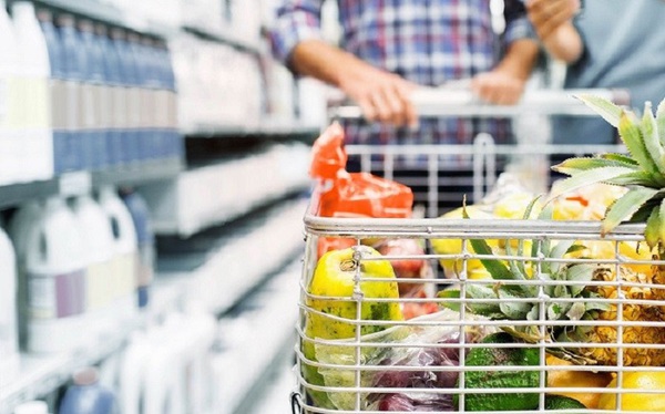 9 small but highly effective tips to help you save more when shopping at the supermarket