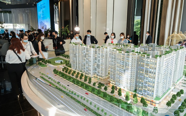 Why is the supply and demand for real estate in Binh Chanh (HCMC) “bouncing up” strongly in early 2022?