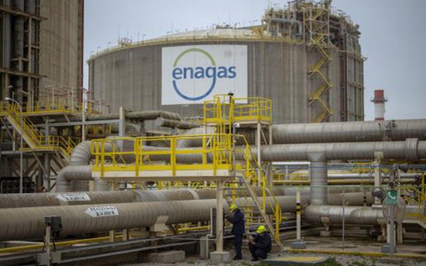 In the midst of Europe’s gas crisis, two Iberian countries become “energy islands”