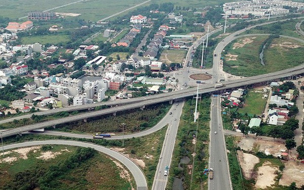 In May, the National Assembly will consider the investment policy of roads in the “super projects” of the Ring Road 3 in Ho Chi Minh City and the Ring Road 4 in the Capital Region.