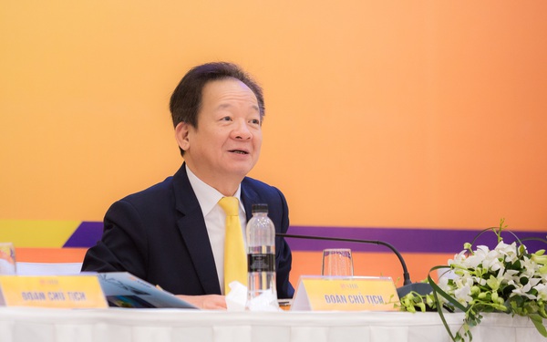 Elect Hien continues to be the Chairman of the Board of Directors of SHB