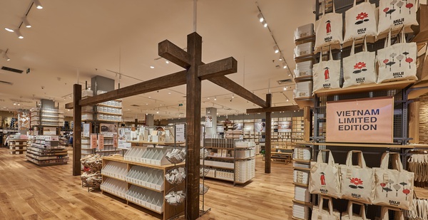 MUJI opens its 3rd store in Vietnam, located at Aeon Mall Long Bien, offering both dress up and interior consulting services.
