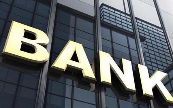 A bank increases salary by 50% for employees in 3 years