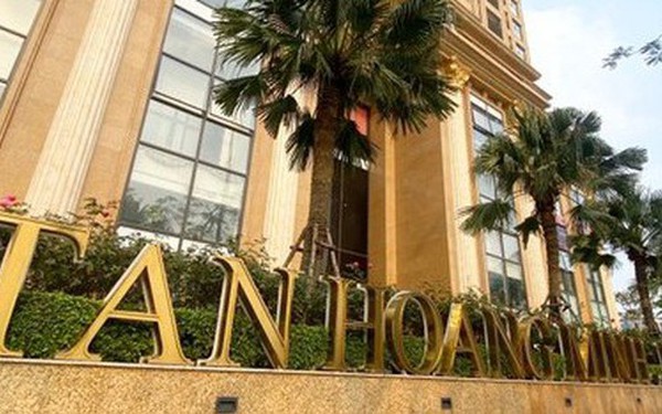 Bond investor Tan Hoang Minh continues to petition the Ministry of Finance