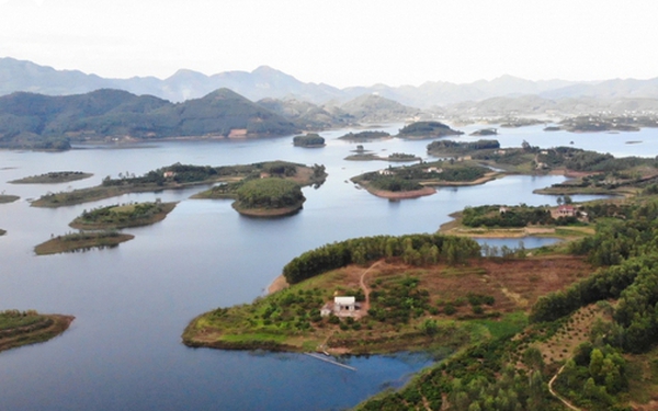 Ha Long on land of Bac Giang