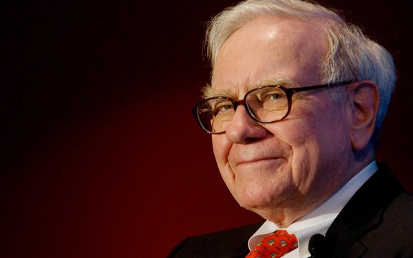 (Clip) Warren Buffett: Khi thị trường đỏ lửa, đừng xem bảng giá nữa!