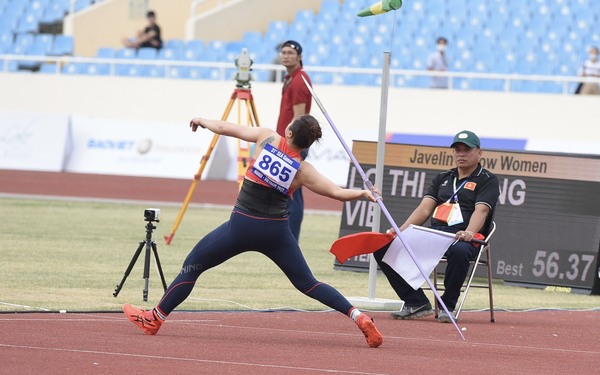 Tears of the “thorn roses” of Vietnamese athletics overcome adversity to bring “SEA Games gold” to the country