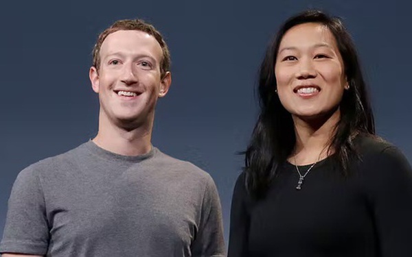 Billionaire Mark Zuckerberg and his wife really live in luxury?