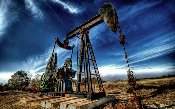 Kịch bản nào cho thị trường dầu toàn cầu sắp tới?