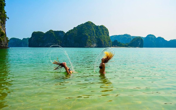 In the heart of Hai Phong, there is an island with two seas, the blue water is like the Maldives “Vietnamese version”.