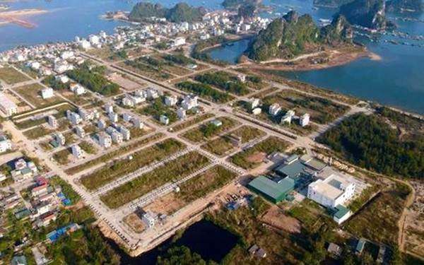 Sau thời gian ‘sốt nóng’, giá bất động sản ở Quảng Ninh có còn tăng nữa không, có nên đầu tư thời điểm này? (Ảnh minh họa)