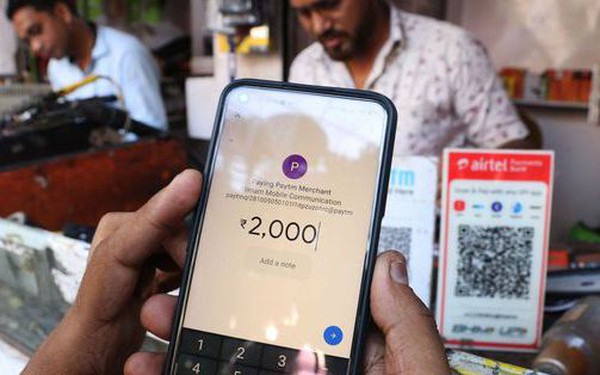 Digital payments boom, beggars get twice as much money using QR codes