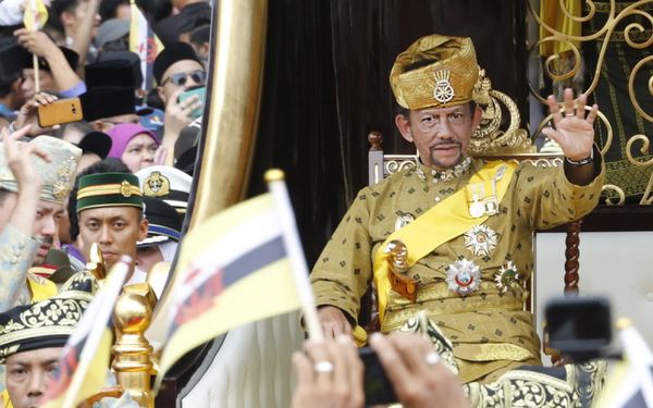 Close-up of the rich life of the Sultan of Brunei
