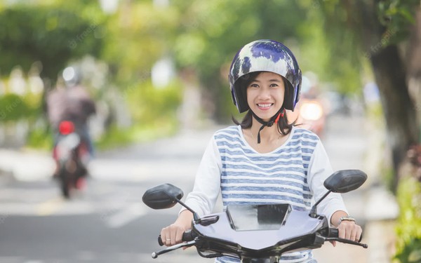 Motorcycles can break down very quickly because of very familiar errors, the most dangerous errors come from the daily habits of women.
