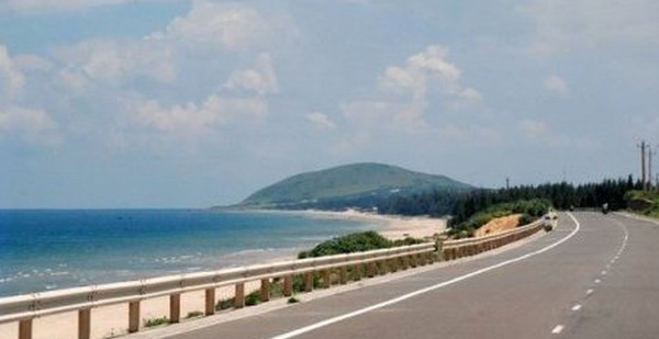 1 province proposed to encroach on the sea, build a coastal road to “pave the way” to the world