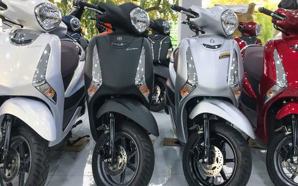 Yamaha rục rịch mở bán xe tay ga phân khối lớn đấu Honda SH Vespa GTS