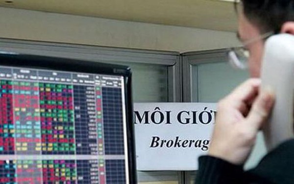 Farewell to billions of USD liquidity, the stockbroking profession returns to “ground”