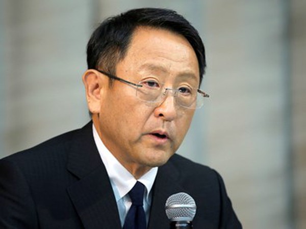 Chủ tịch Toyota bất ngờ đưa ra lời khuyên dành cho Volkswagen